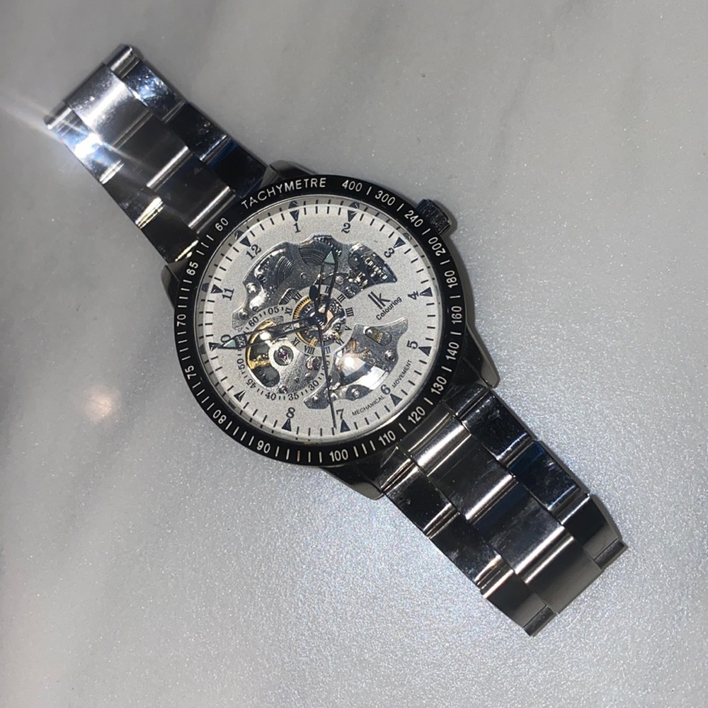 IK Colouring Men’s Elegant Silver Steel Wrist Watch